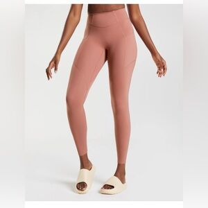 Gymshark Whitney Simon’s everyday pocket legging